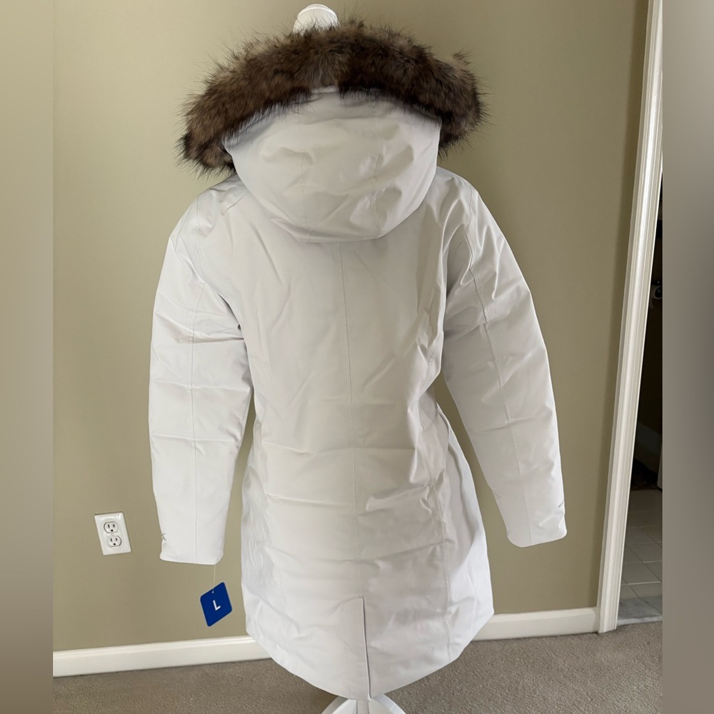 NWT Eddie Bauer Women's Down Parka Coat with Drawstring Faux Fur Hood - Picture 10 of 11